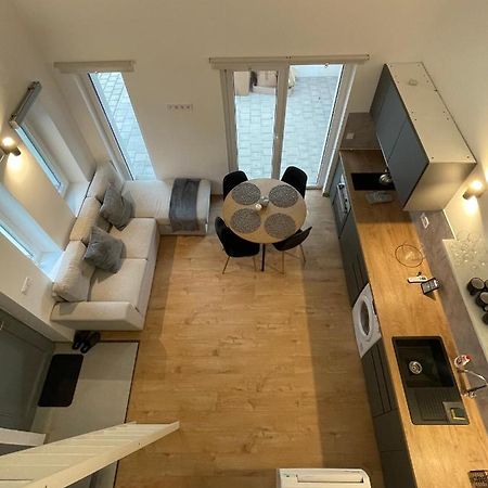 Dream Apartman Level Exterior photo