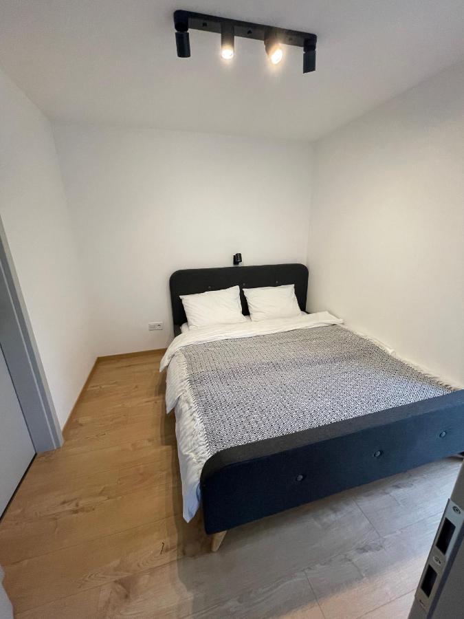Dream Apartman Level Exterior photo